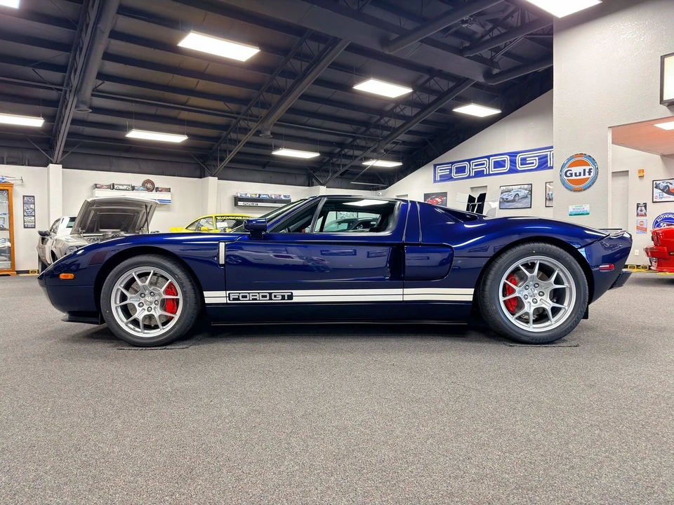 2006 Ford GT 1st Gen - Image 2 of 24