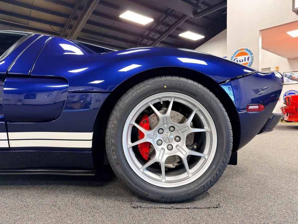 2006 Ford GT 1st Gen - Image 18 of 24