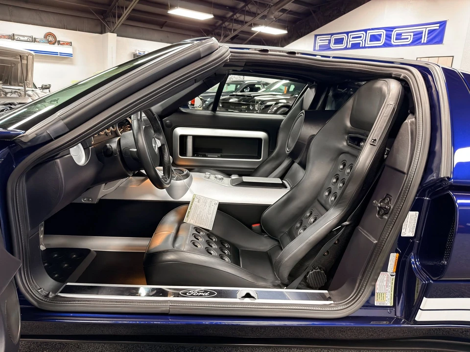 2006 Ford GT 1st Gen - Image 22 of 24
