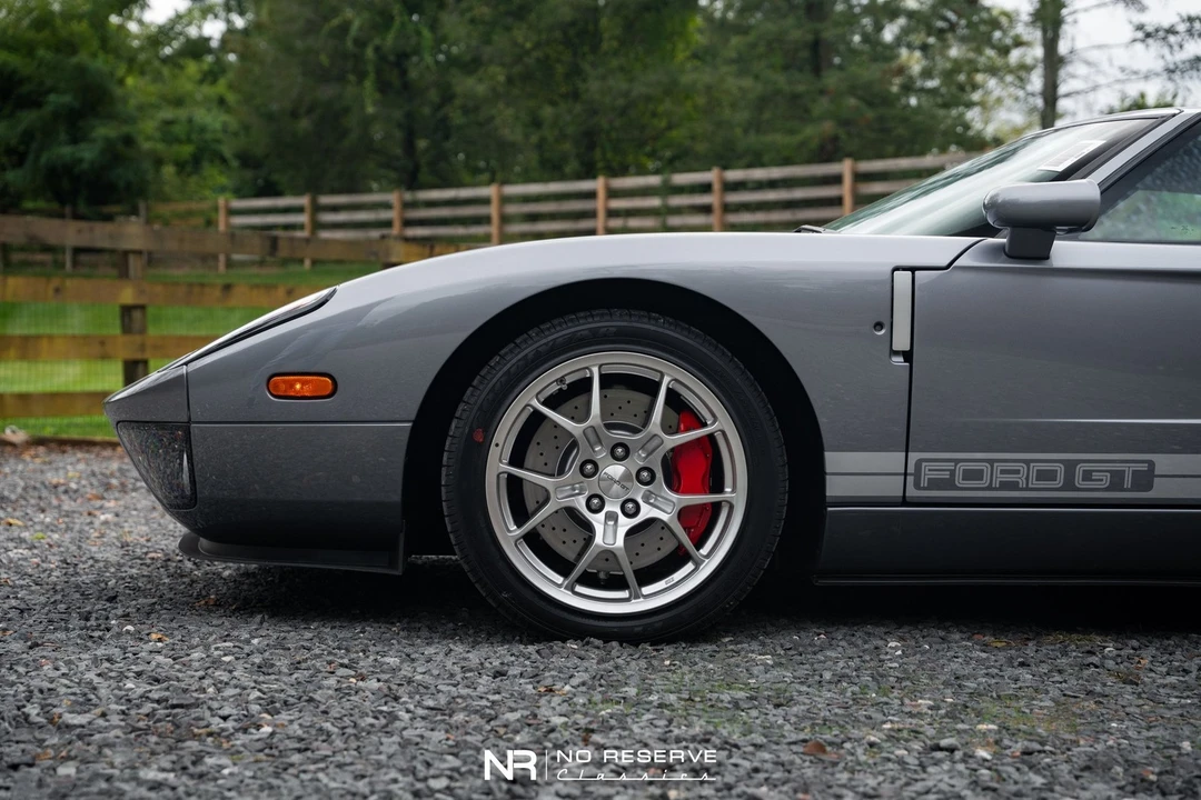 2006 Ford GT 1st Gen - Image 20 of 21
