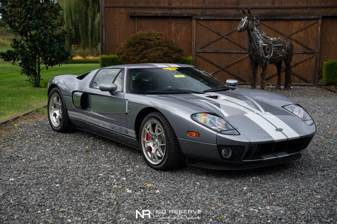 2006 Ford GT 1st Gen - Image 11 of 21