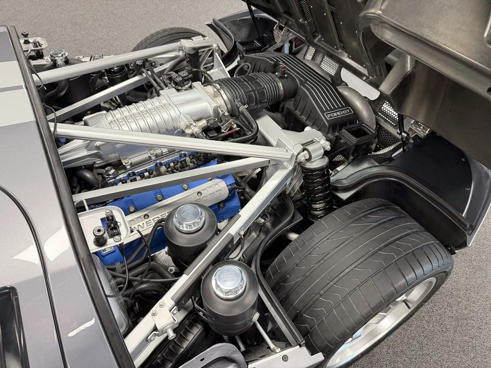 2006 Ford GT 1st Gen - Image 12 of 24