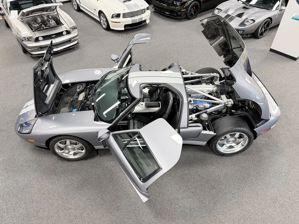 2006 Ford GT 1st Gen - Image 11 of 24