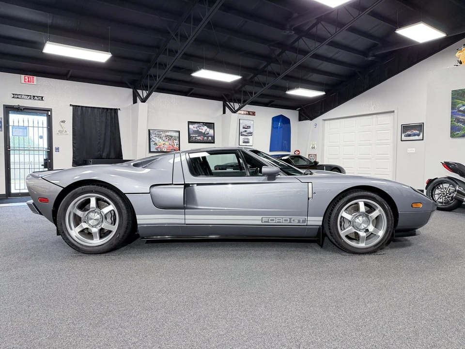 2006 Ford GT 1st Gen - Image 4 of 24