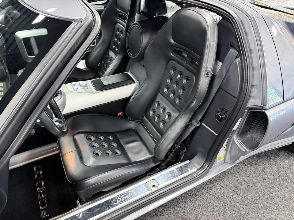 2006 Ford GT 1st Gen - Image 20 of 24