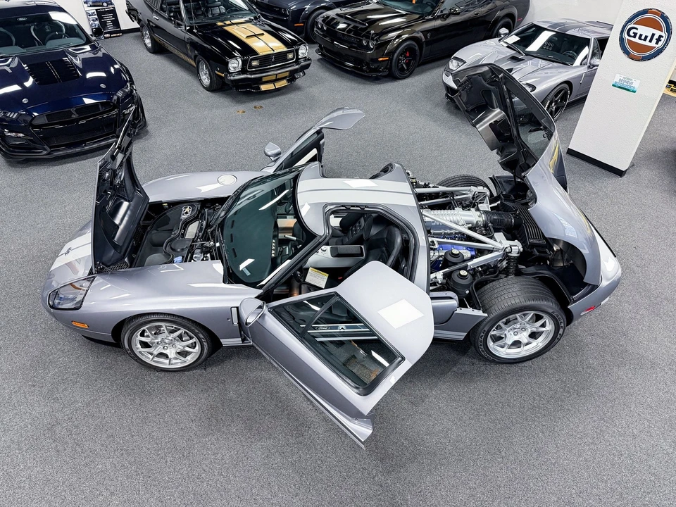 2006 Ford GT 1st Gen - Image 10 of 21