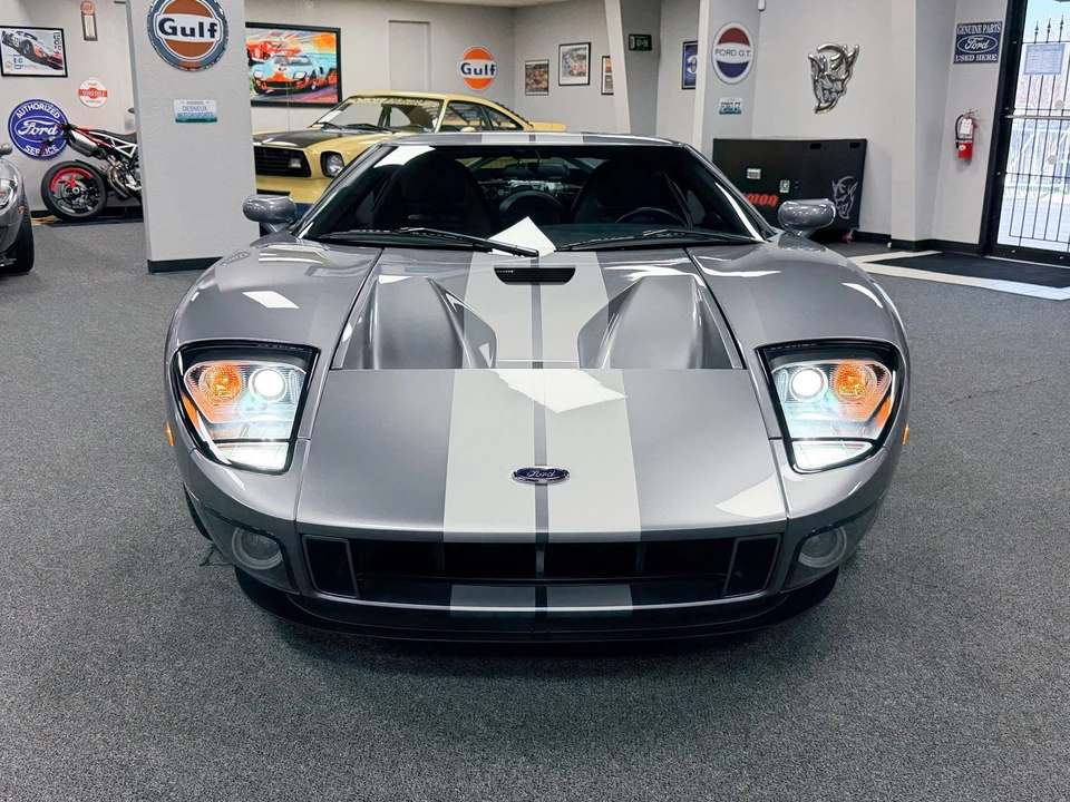 2006 Ford GT 1st Gen - Image 17 of 21