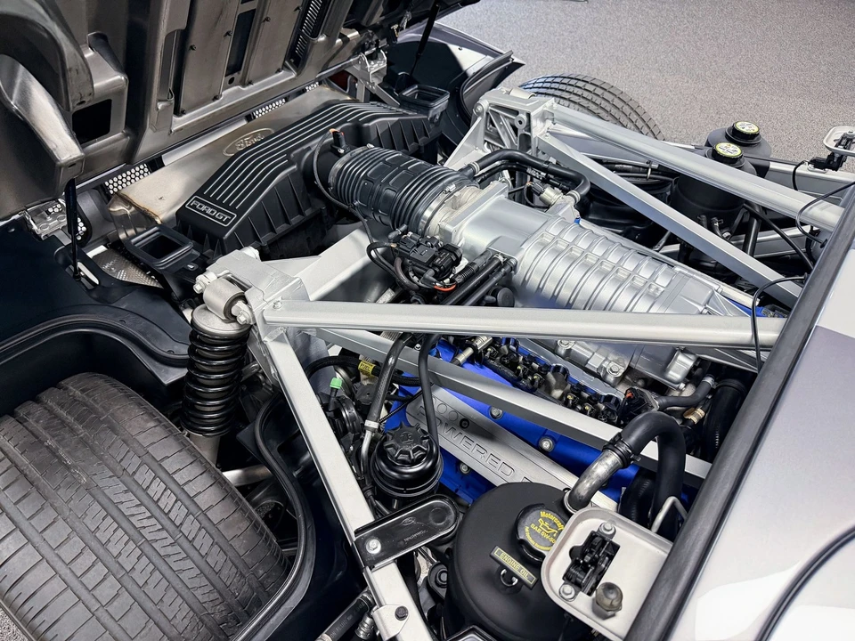 2006 Ford GT 1st Gen - Image 13 of 21