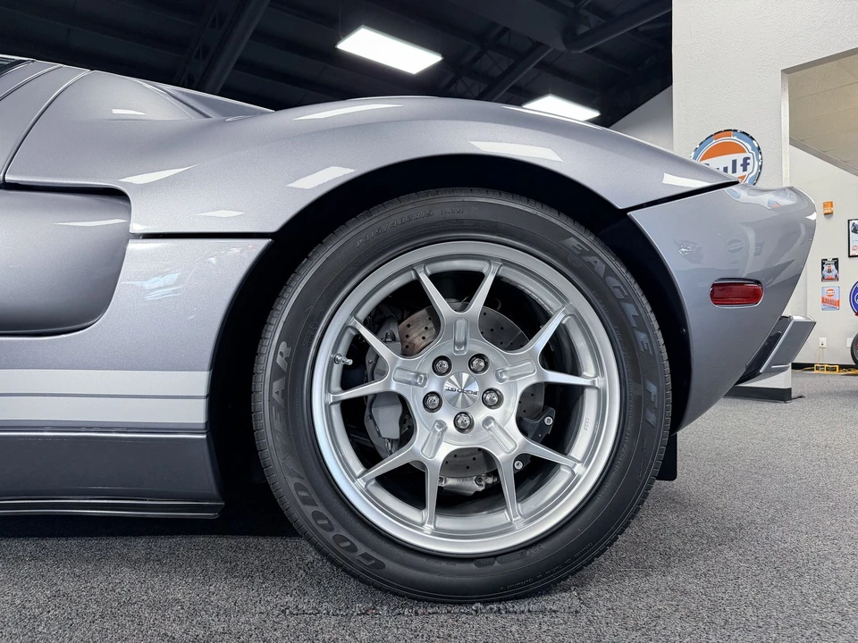 2006 Ford GT 1st Gen - Image 16 of 21