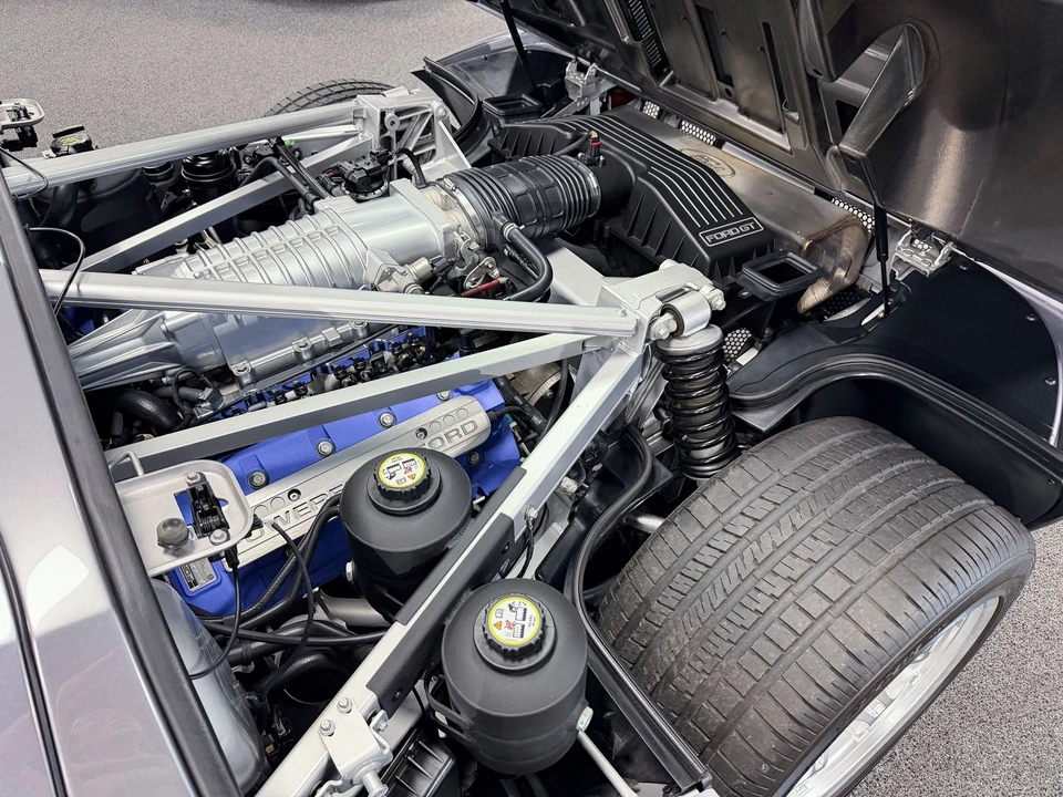 2006 Ford GT 1st Gen - Image 14 of 21