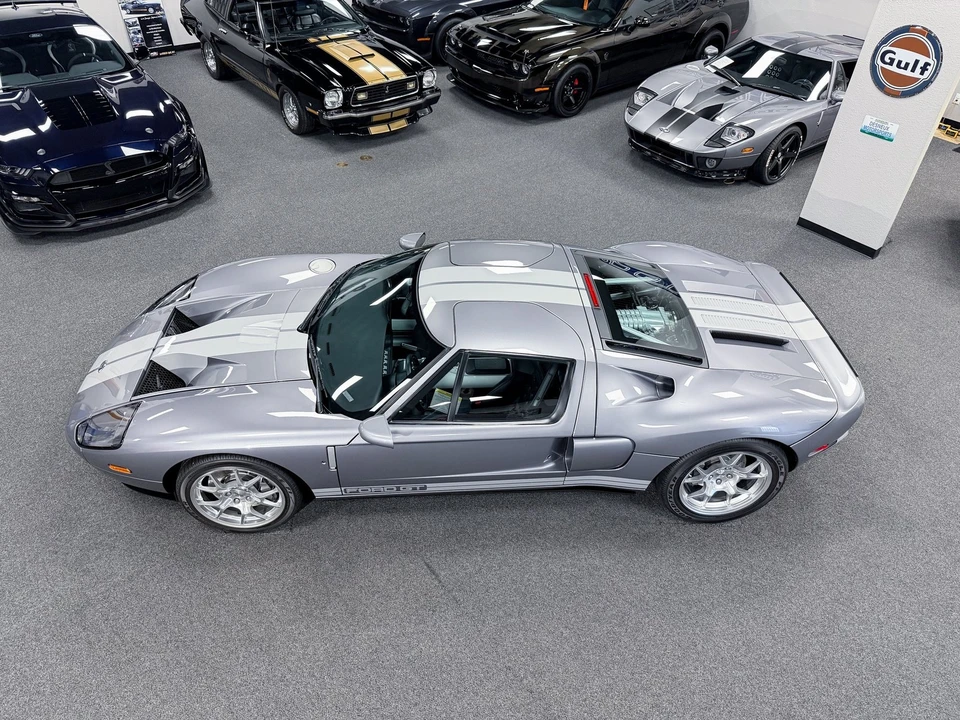 2006 Ford GT 1st Gen - Image 9 of 21