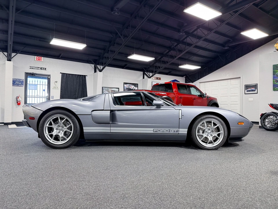 2006 Ford GT 1st Gen - Image 4 of 21