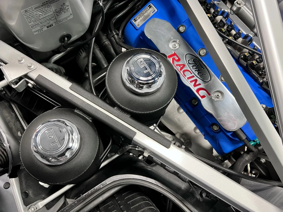 2006 Ford GT - Image 19 of 24