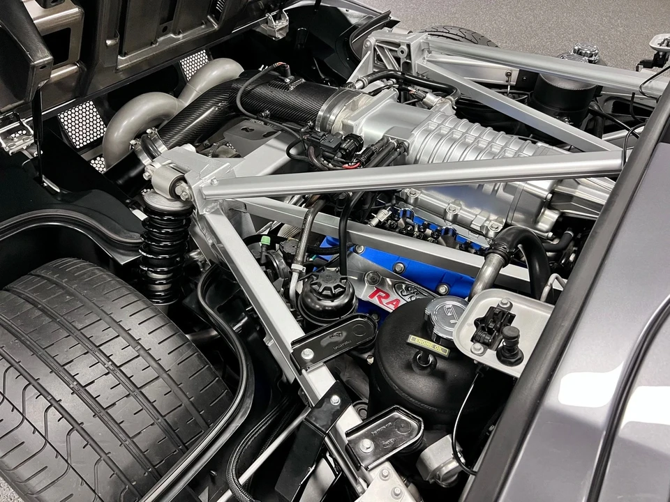 2006 Ford GT 1st Gen - Image 17 of 21