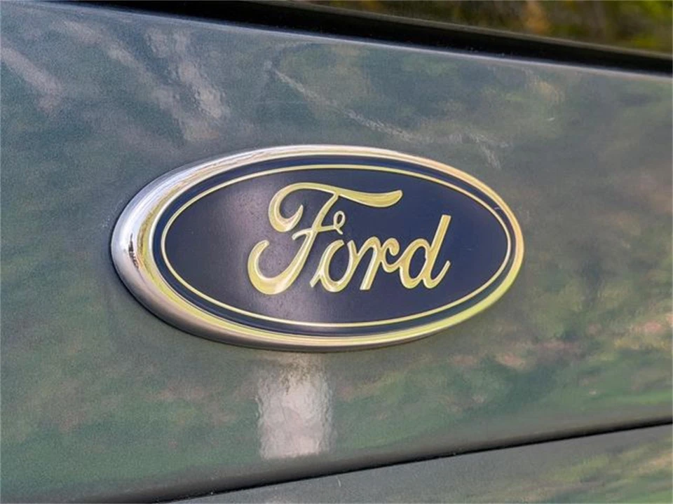 2006 Ford - Image 15 of 31