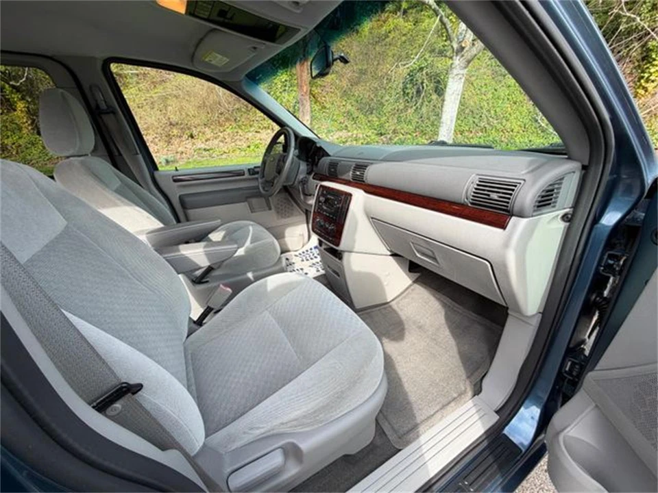 2006 Ford - Image 27 of 31