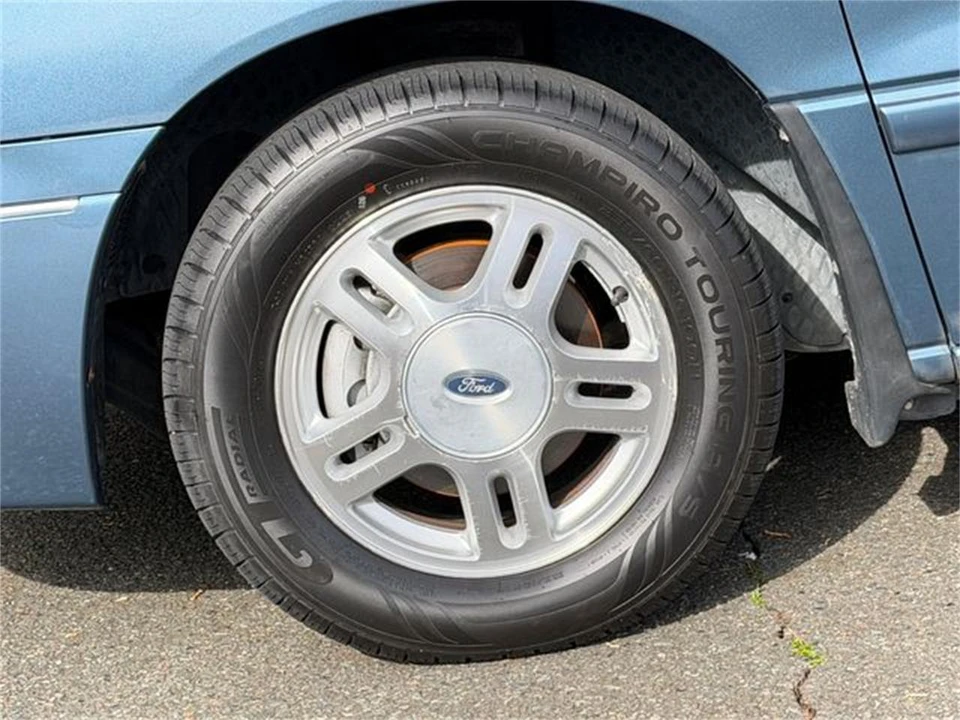 2006 Ford - Image 12 of 31