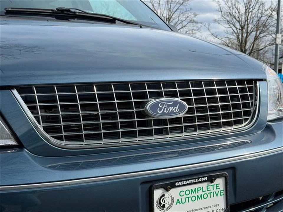 2006 Ford - Image 10 of 31