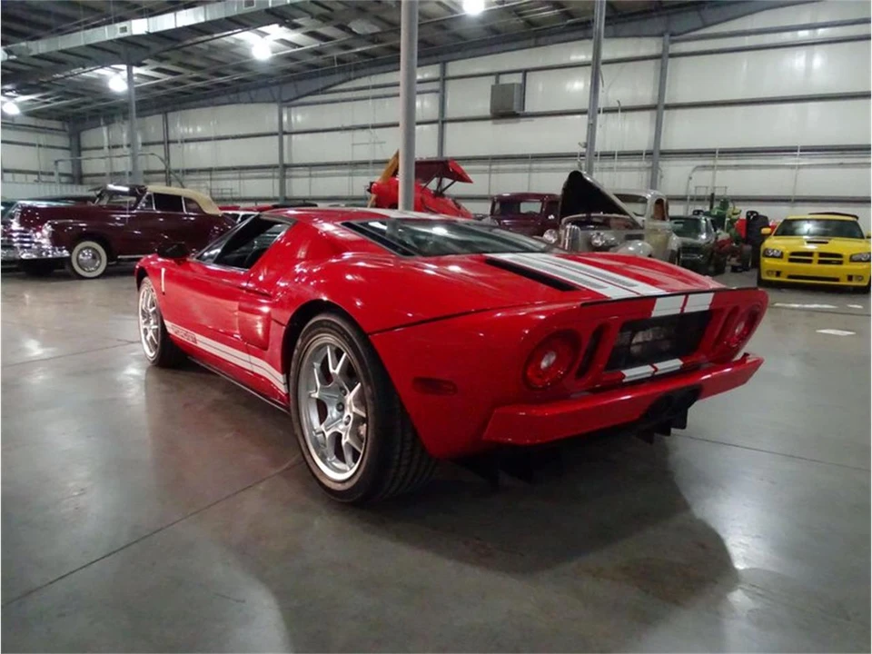2006 Ford GT 1st Gen - Image 17 of 31
