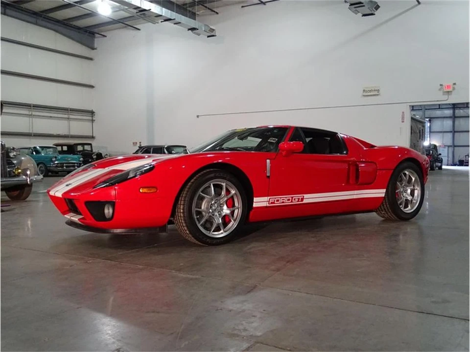 2006 Ford GT 1st Gen - Image 11 of 31