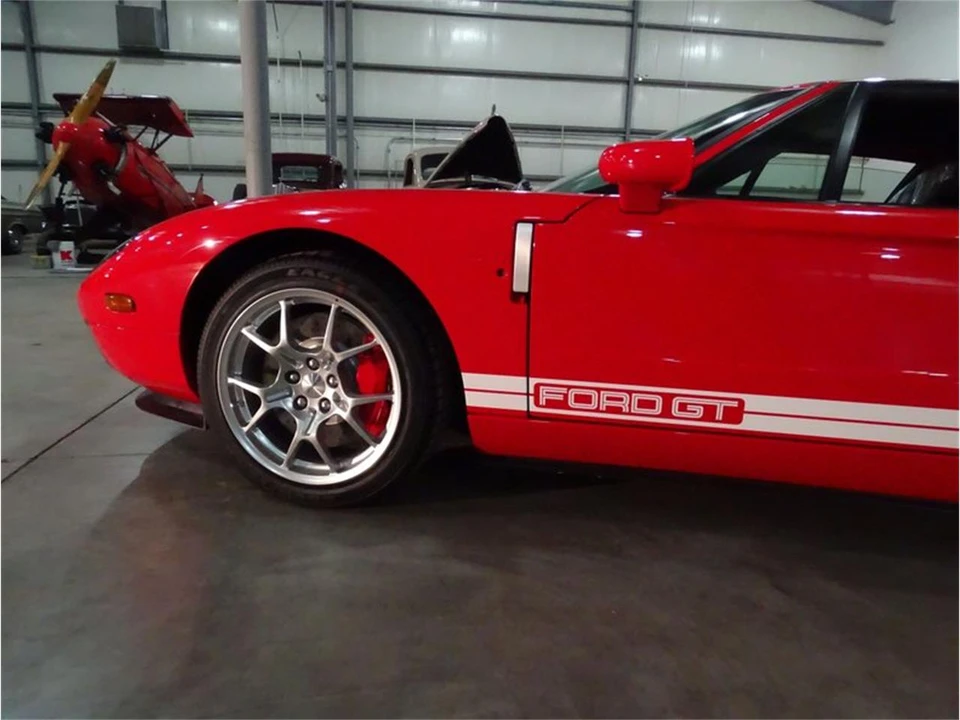 2006 Ford GT 1st Gen - Image 16 of 31