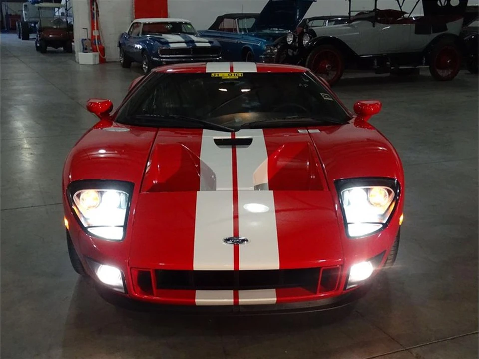 2006 Ford GT 1st Gen - Image 27 of 31