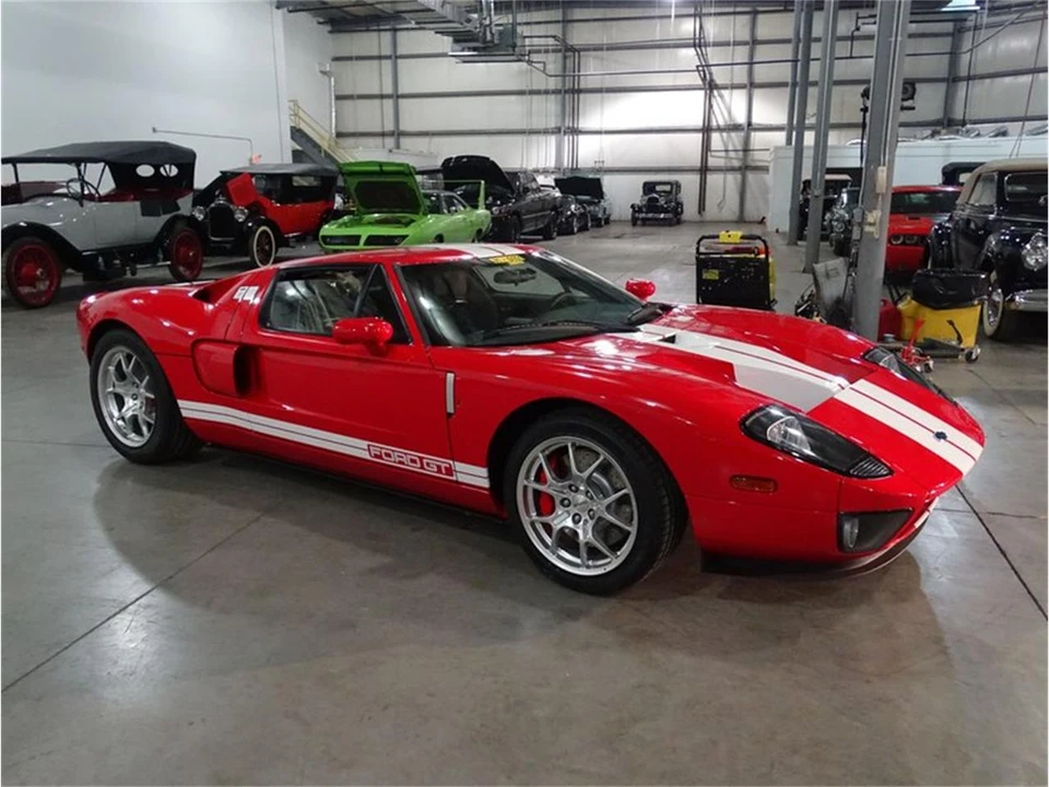 2006 Ford GT 1st Gen - Image 23 of 31