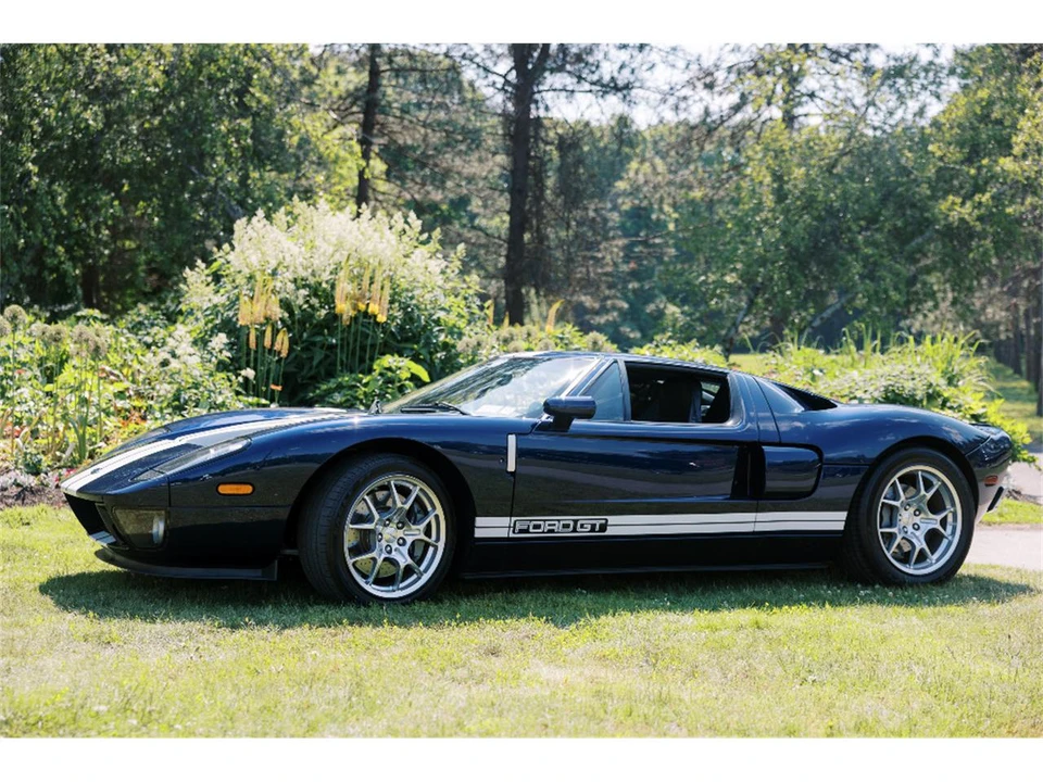 2006 Ford GT 1st Gen - Image 13 of 31