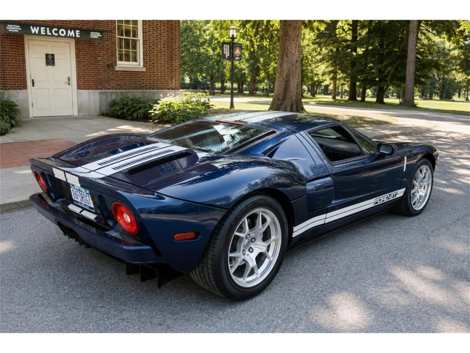 2006 Ford GT 1st Gen - Image 23 of 31