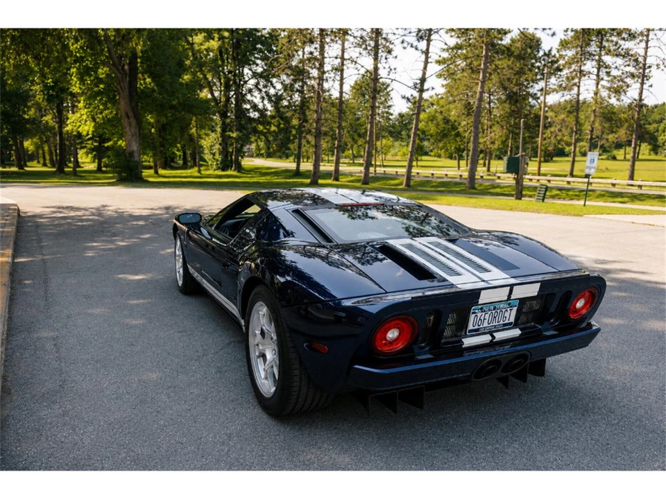 2006 Ford GT 1st Gen - Image 26 of 31