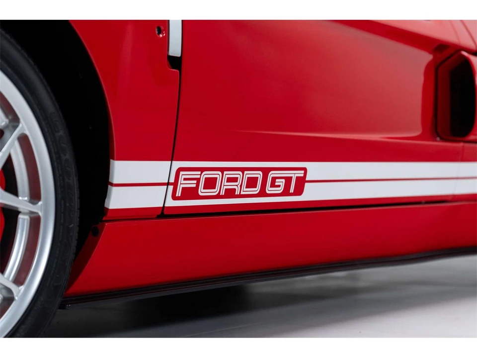 2006 Ford GT 1st Gen - Image 21 of 31
