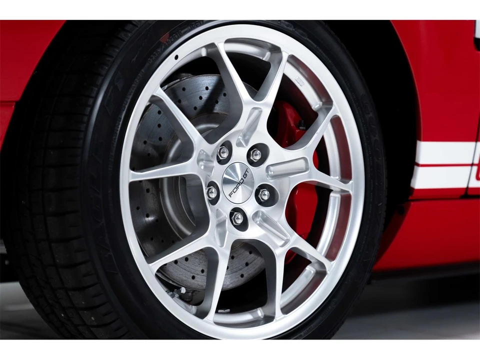 2006 Ford GT 1st Gen - Image 18 of 31