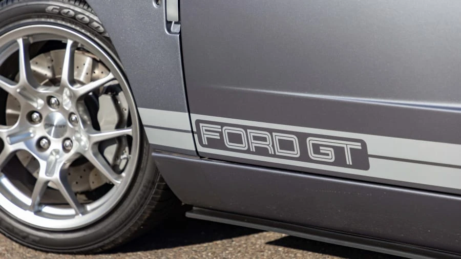 2006 Ford GT 1st Gen - Image 10 of 31