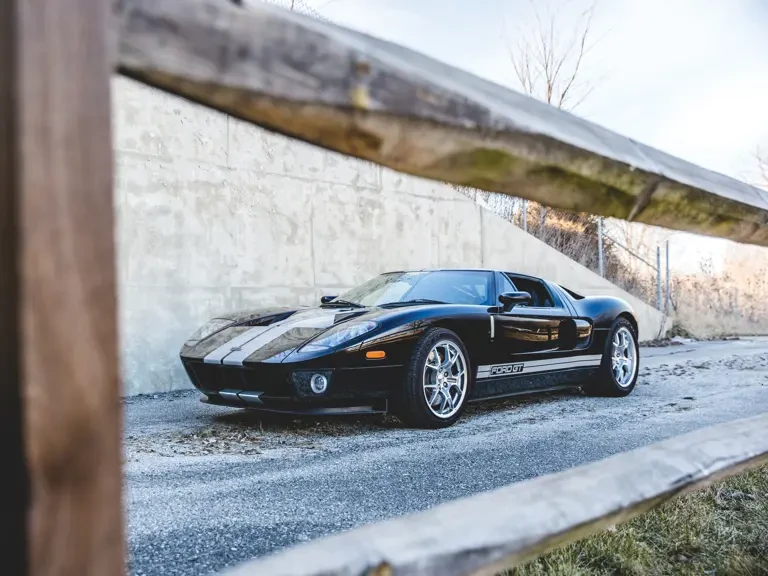 2006 Ford GT 1st Gen - Image 2 of 28