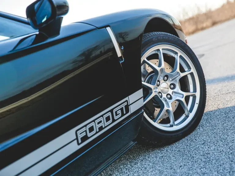 2006 Ford GT 1st Gen - Image 7 of 28