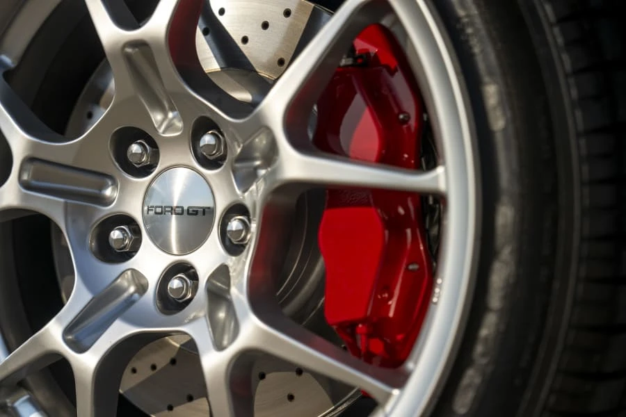 2006 Ford GT 1st Gen - Image 13 of 31