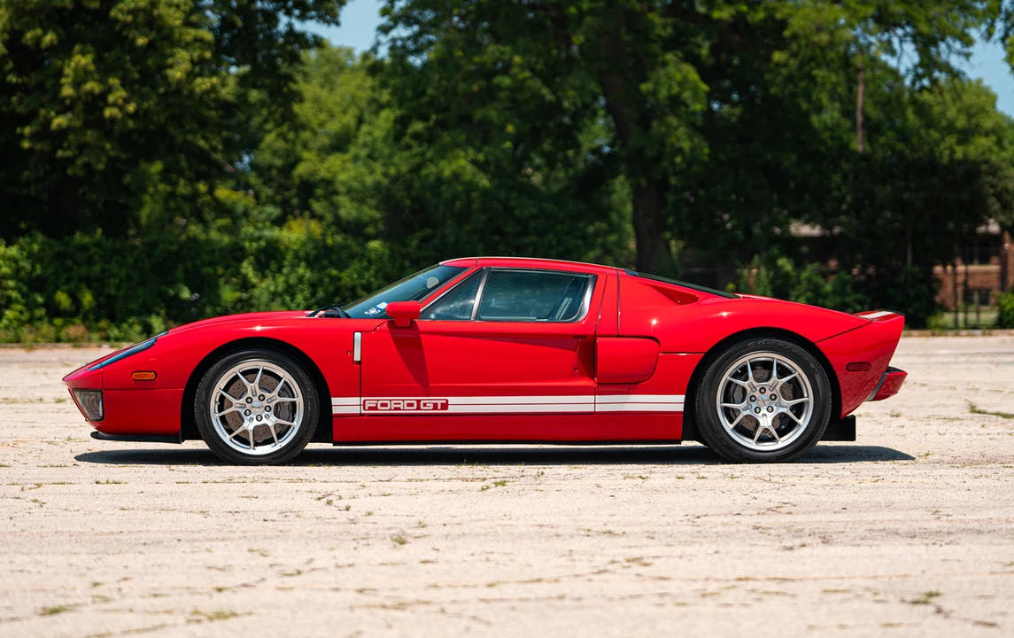 2006 Ford GT 1st Gen - Image 2 of 20
