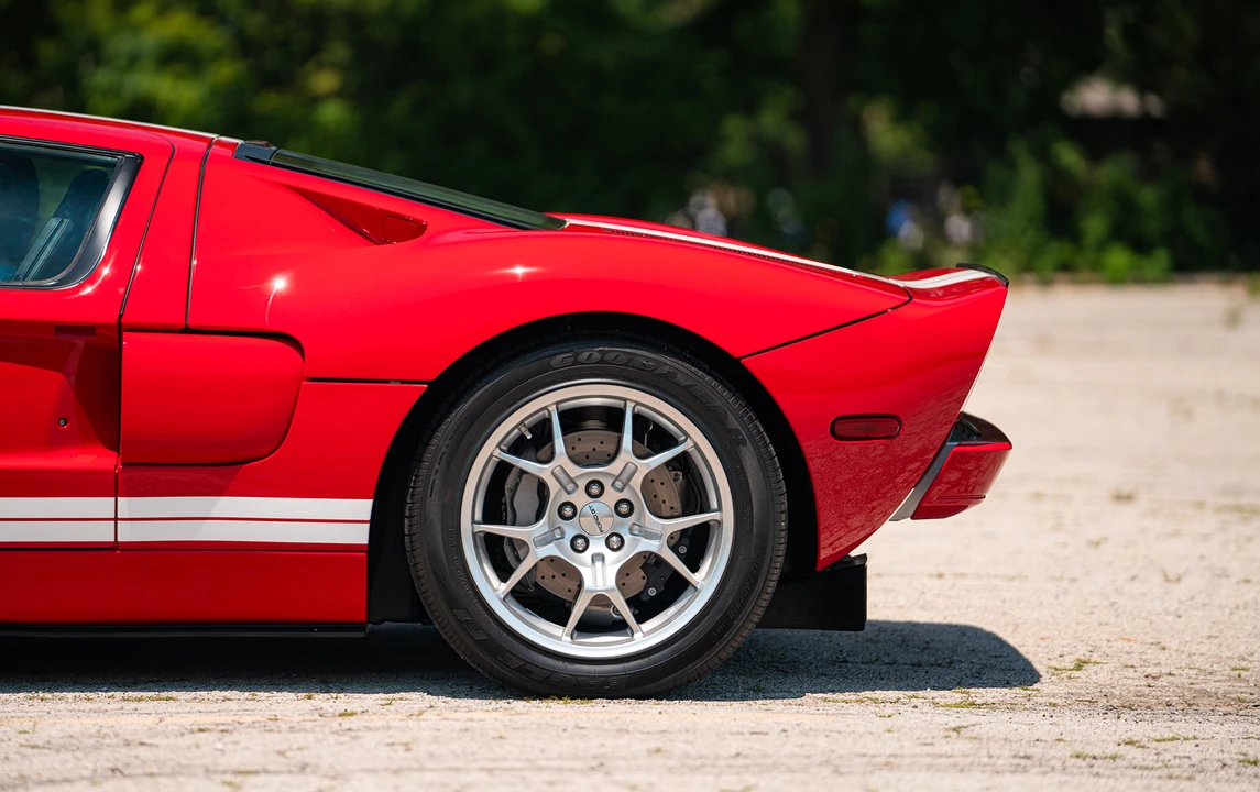 2006 Ford GT 1st Gen - Image 14 of 20