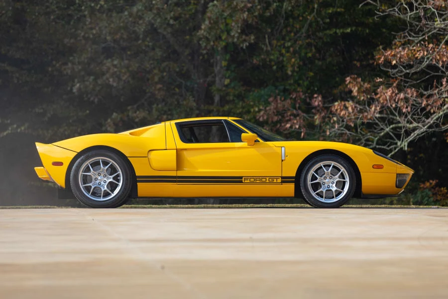 2006 Ford GT 1st Gen - Image 2 of 31