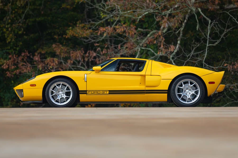 2006 Ford GT 1st Gen - Image 10 of 31