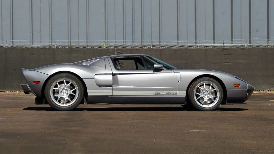 2006 Ford GT 1st Gen - Image 2 of 31