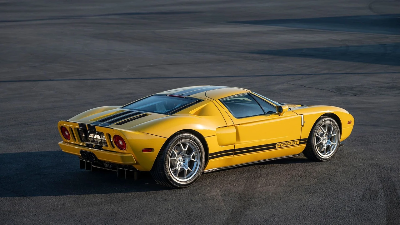 2006 Ford GT 1st Gen - Image 12 of 31