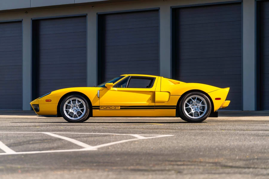2006 Ford GT 1st Gen - Image 2 of 31