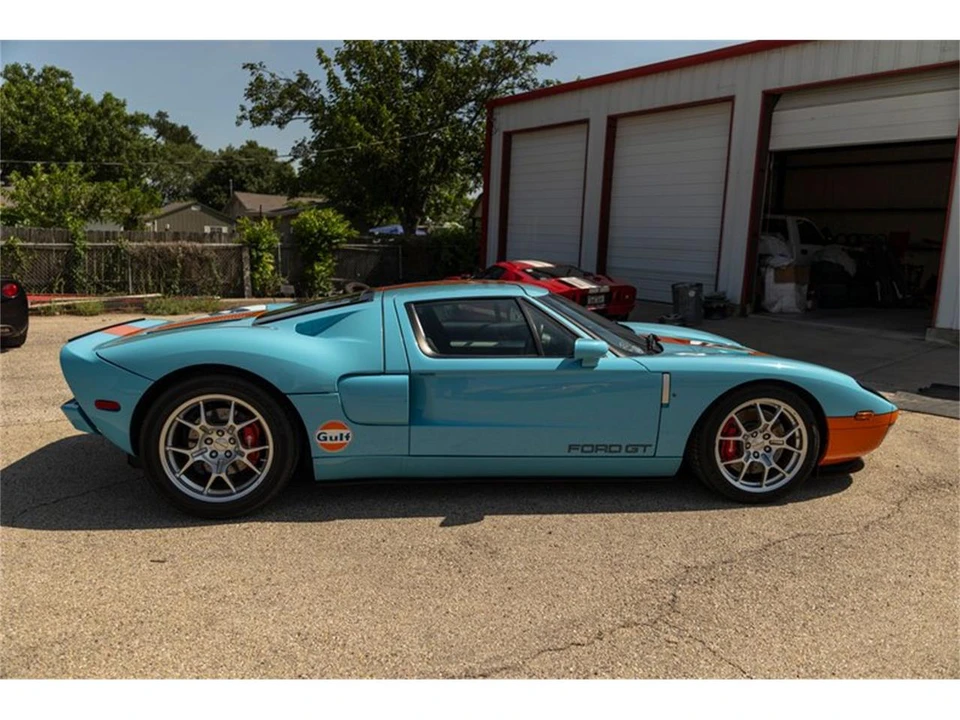 2006 Ford GT 1st Gen - Image 9 of 31