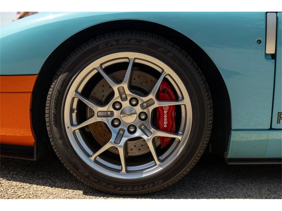 2006 Ford GT 1st Gen - Image 14 of 31