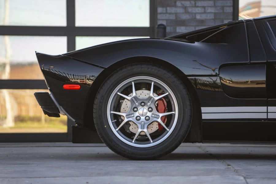 2006 Ford GT 1st Gen - Image 16 of 31