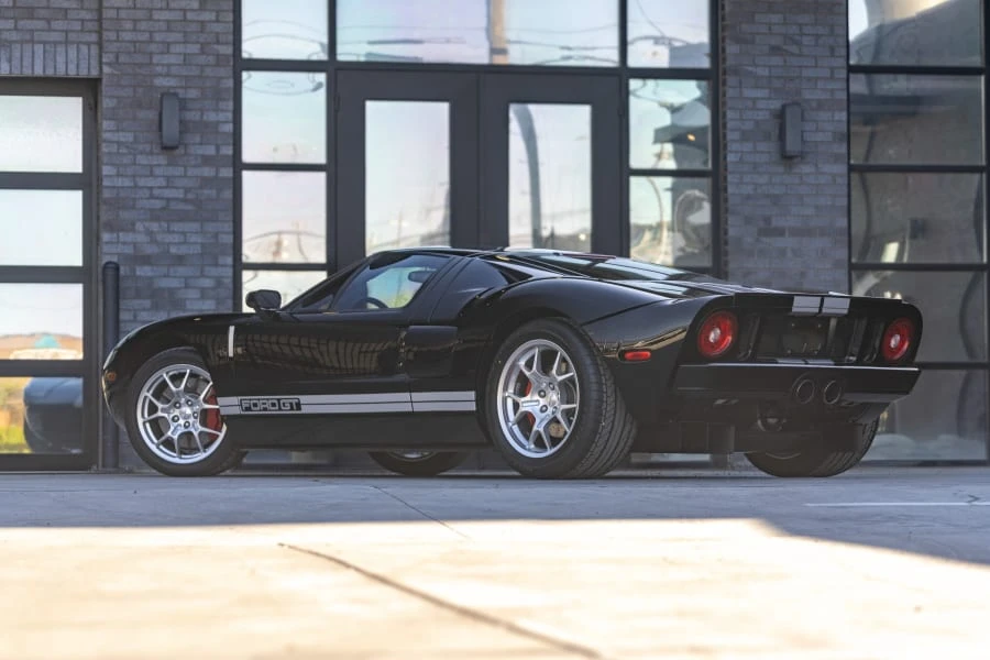 2006 Ford GT 1st Gen - Image 17 of 31