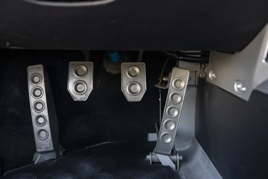 2006 Ford GT 1st Gen - Image 27 of 31