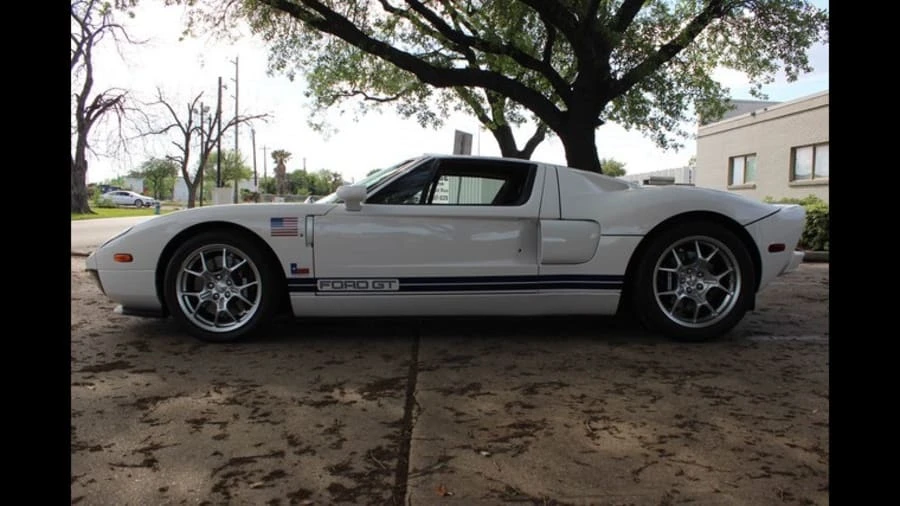 2006 Ford GT 1st Gen - Image 2 of 12