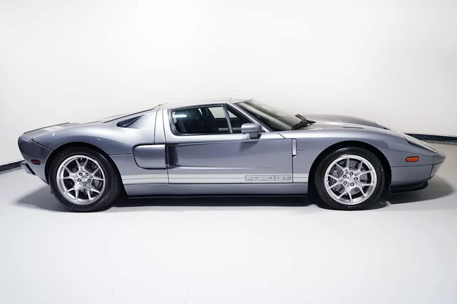 2006 Ford GT 1st Gen - Image 2 of 27